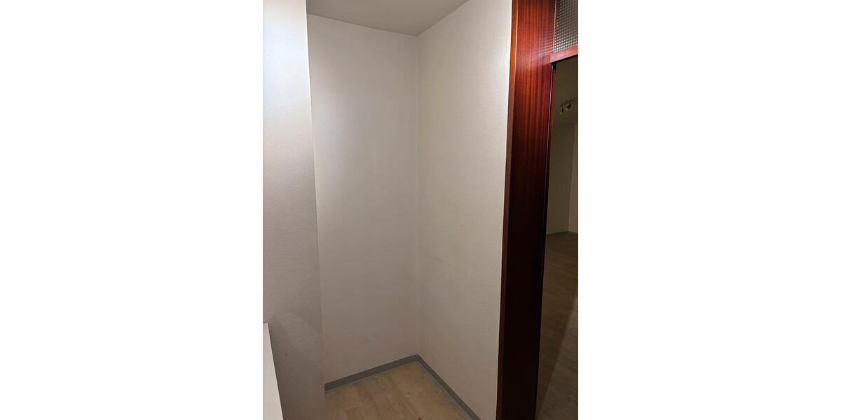 Erdgeschoßwohnung Marbach am Neckar - 1.5 Zimmer, 45 m&sup2;, 800&euro; | Angebot:26646745