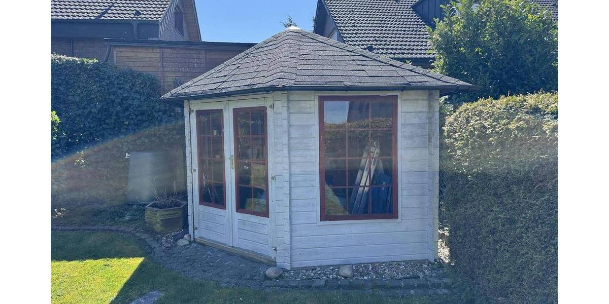 Doppelhaushälfte Öhringen - 6 Zimmer, 216 m&sup2;, 1.600&euro; | Angebot:26796607