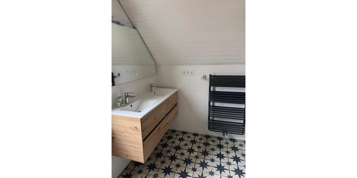 Doppelhaushälfte Heilbronn Böckingen - 5 Zimmer, 134 m&sup2;, 375.000&euro; | Angebot:25231921