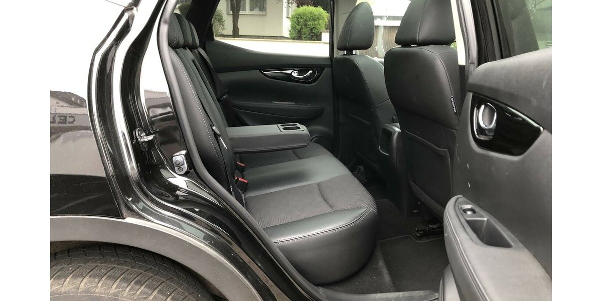 Nissan Qashqai 1.6 dCi Tekna 132.000 km 7.990 &euro; Neckarsulm 74172