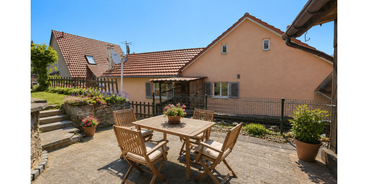 Mehrfamilienhaus, Wohnhaus Bietigheim-Bissingen Untermberg - 8 Zimmer, 216 m&sup2;, 529.000&euro; | Angebot:26920799