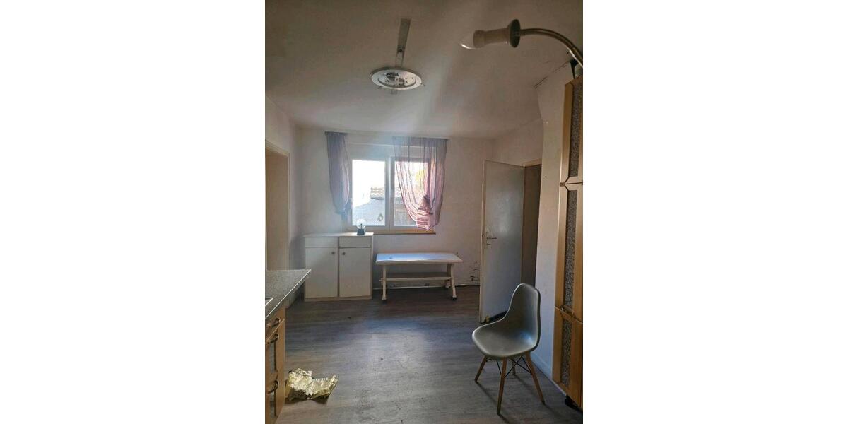 Etagenwohnung Lauffen am Neckar - 2 Zimmer, 66 m&sup2;, 555&euro; | Angebot:26268879
