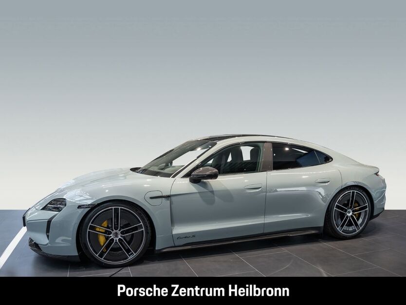 Porsche Taycan 6.900 km 209.900 € Heilbronn 74074