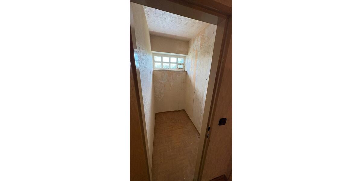 Etagenwohnung Ludwigsburg Hoheneck - 3 Zimmer, 76 m&sup2;, 259.000&euro; | Angebot:26900878