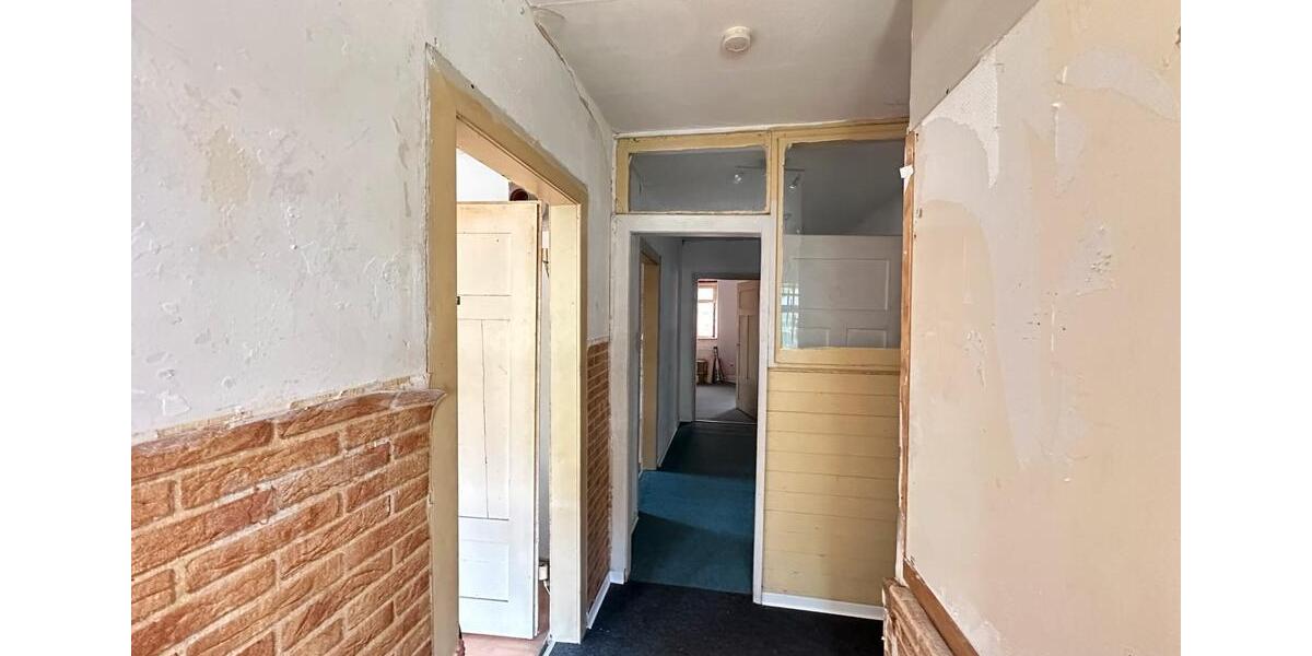 Mehrfamilienhaus, Wohnhaus Backnang - 9 Zimmer, 150 m&sup2;, 180.000&euro; | Angebot:25126406