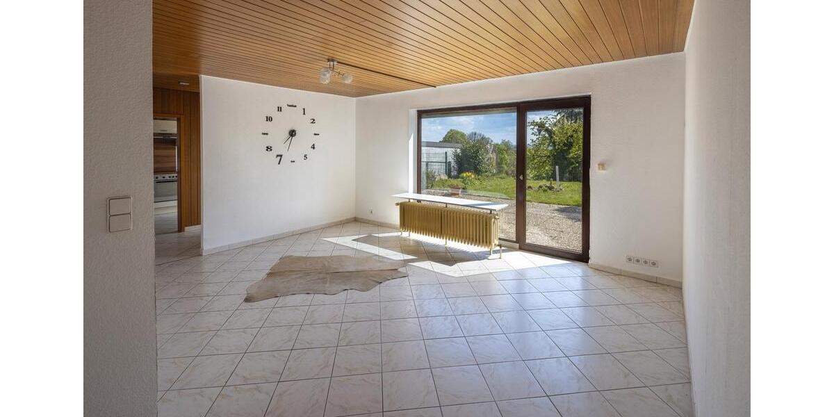 Einfamilienhaus Gundelsheim - 8 Zimmer, 260 m&sup2;, 585.000&euro; | Angebot:26305188