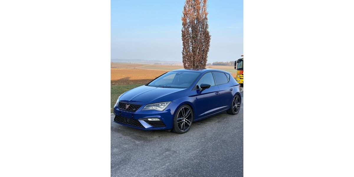 Seat Leon 95.000 km 19.999 &euro; Bretzfeld 74626