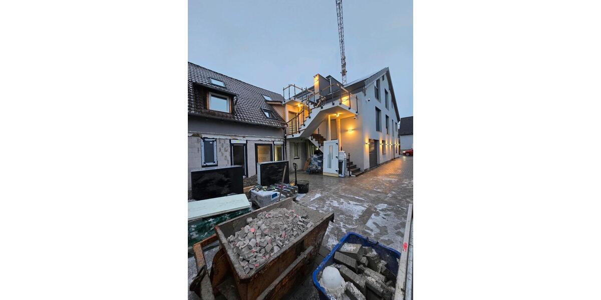 wg wohnung mit separatem Eingang und eigenem Bad und Küche 23m² 1 zimmer