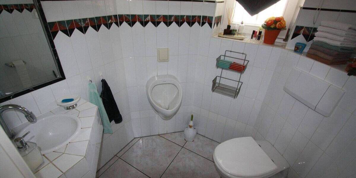Einfamilienhaus Öhringen - 1 Zimmer, 274 m&sup2;, 1.500.000&euro; | Angebot:26685875