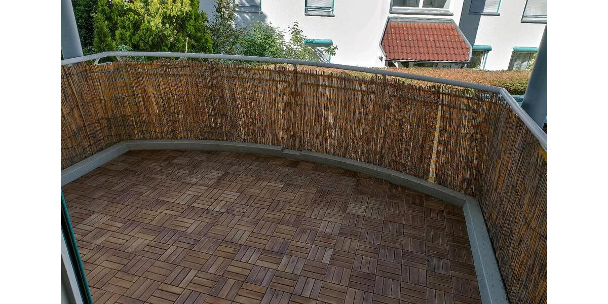 2 Zimmer Wohnung mit Balkon incl Küche und Stellplatz 2 zimmer