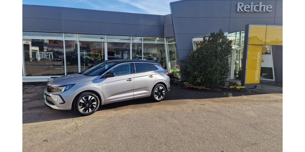 Opel Grandland (X) 50.099 km 20.490 € Großbottwar 71723