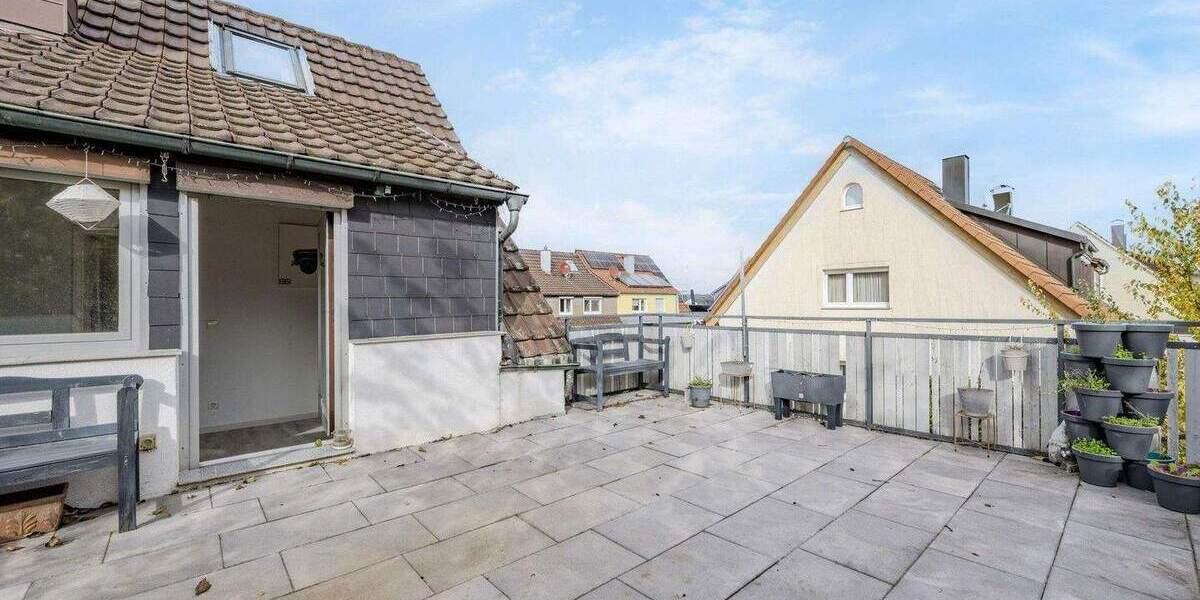 Doppelhaushälfte mit traumhafter Terrasse 7 zimmer