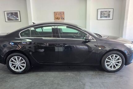 Opel Insignia 45.000 km 7.490 &euro; Asperg/Ludwigsburg bei Stuttgart 71679