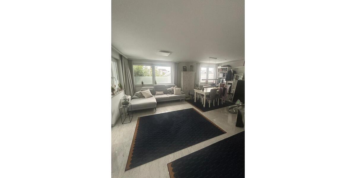 Einfamilienhaus Besigheim - 5.5 Zimmer, 179 m&sup2;, 2.250&euro; | Angebot:25050250