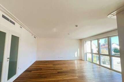 Wohnung Backnang - 4.5 Zimmer, 168 m&sup2;, 2.200&euro; | Angebot:26676195
