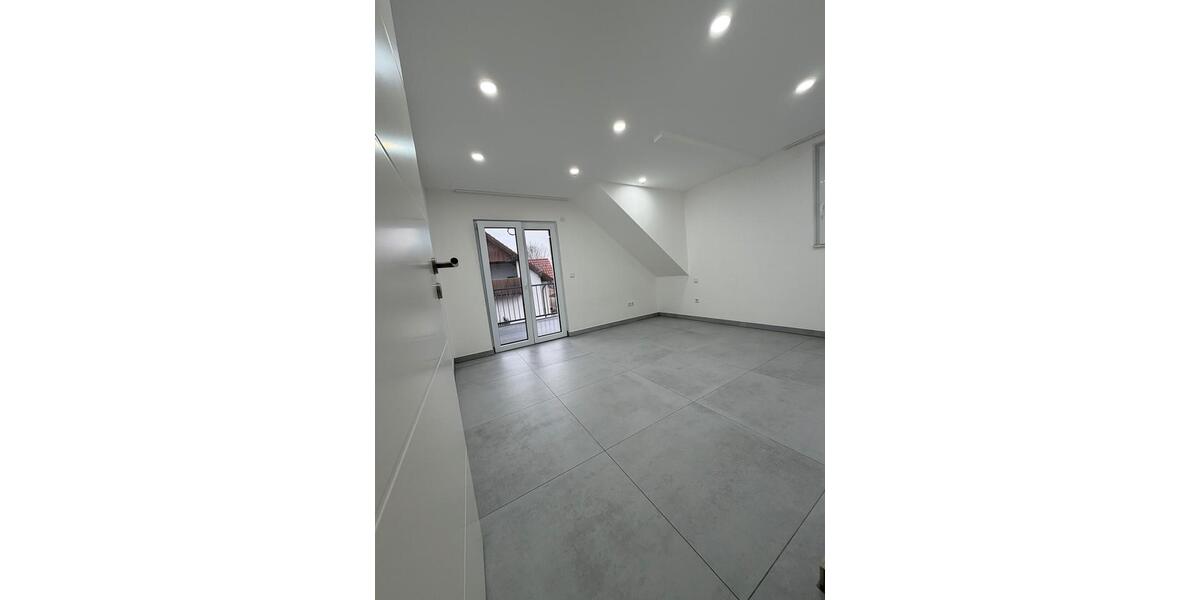 Etagenwohnung Obersulm - 3 Zimmer, 60 m&sup2;, 900&euro; | Angebot:26506974