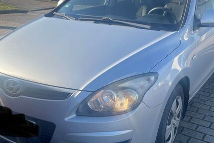 Hyundai i30 152.000 km 3.490 &euro; Flein 74223