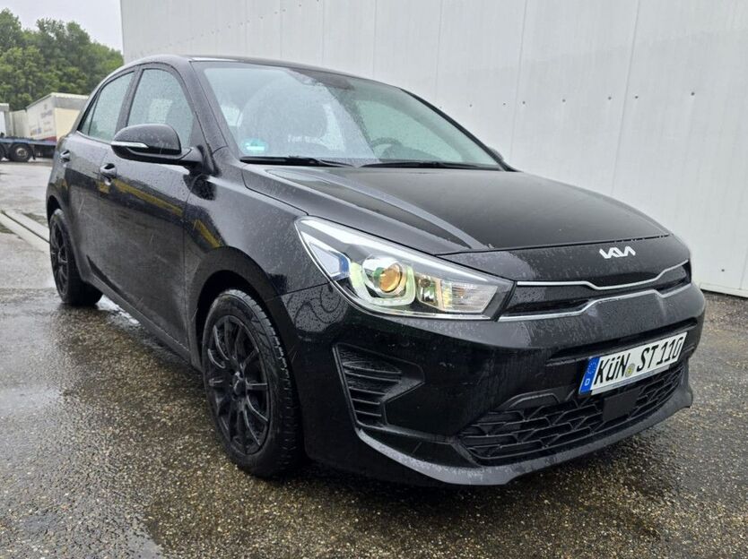 Kia Rio 94.000 km 10.800 € Neuenstein 74632