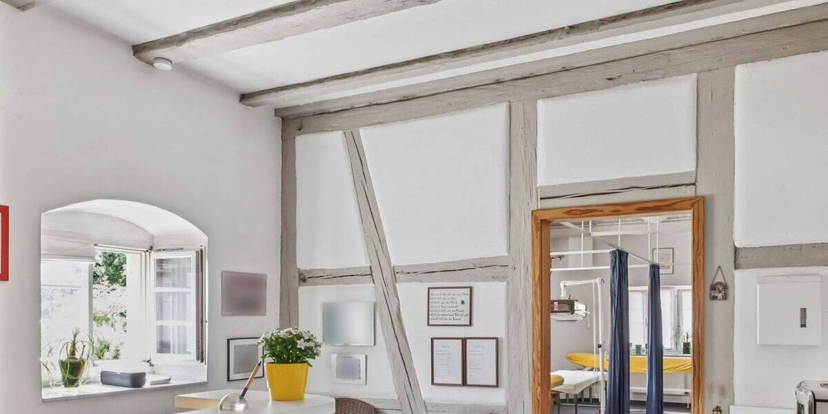 Etagenwohnung Ludwigsburg Oßweil - 3 Zimmer, 100 m&sup2;, 299.000&euro; | Angebot:24113627