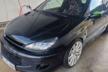 Peugeot 206 151.676 km 6.499 &euro; Leingarten 74211