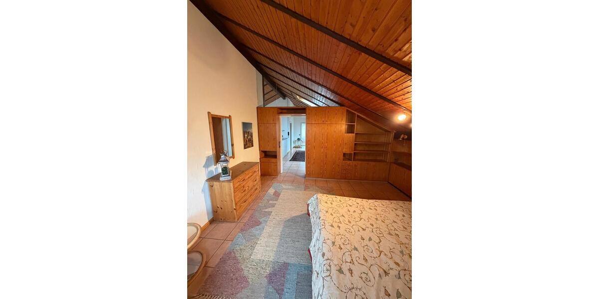 Einfamilienhaus Bietigheim-Bissingen Bissingen - 6 Zimmer, 210 m&sup2;, 1.800&euro; | Angebot:25174659