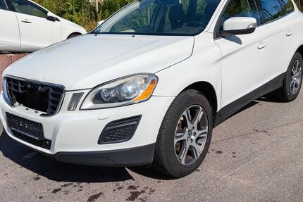 Volvo XC60 504.250 km 4.590 &euro; Elztal-Dallau 74834