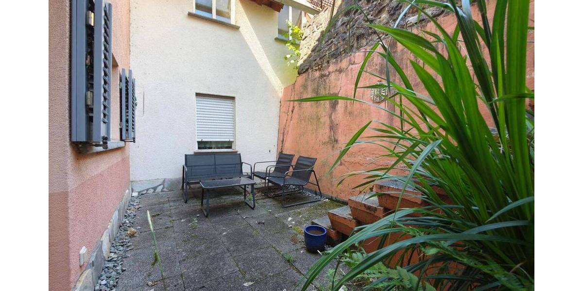 Mehrfamilienhaus, Wohnhaus Bietigheim-Bissingen Untermberg - 8 Zimmer, 216 m&sup2;, 529.000&euro; | Angebot:26920799
