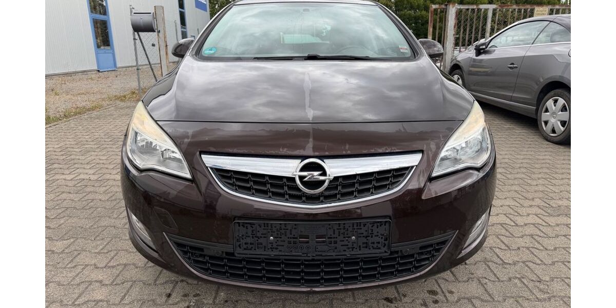 Opel Astra 199.000 km 1.950 &euro; Pfedelbach 74629