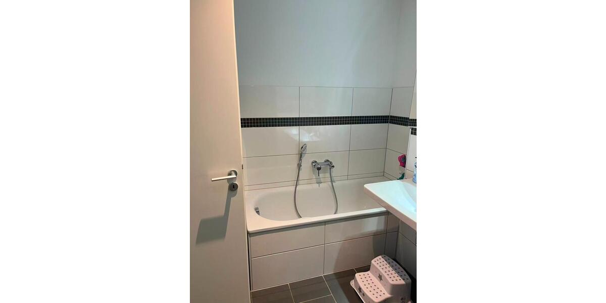 Reihenhaus Schwaigern - 6 Zimmer, 139 m&sup2;, 540.000&euro; | Angebot:26870763