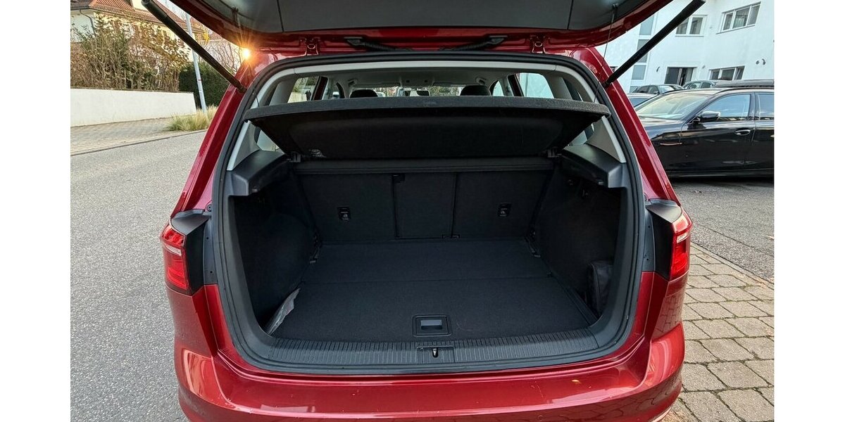 VW Golf Sportsvan 1.4 TSI DSG 1. Hand 46.000 km 12.990 &euro; Neckarsulm 74172