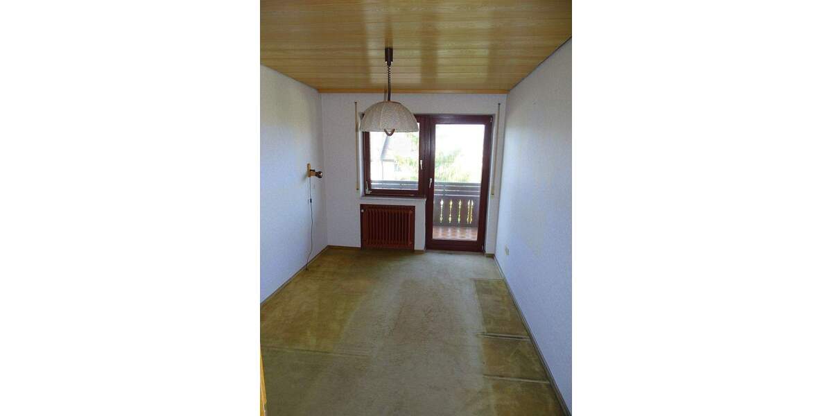 Reihenendhaus Großbottwar - 6 Zimmer, 147 m&sup2;, 449.000&euro; | Angebot:23240569