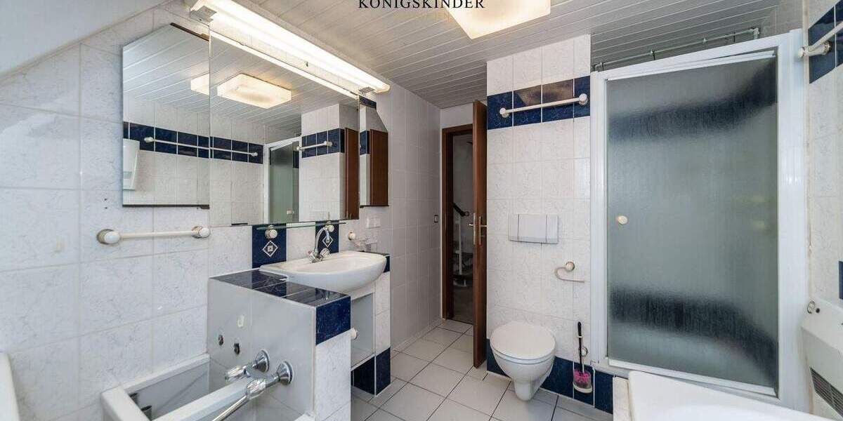 Einfamilienhaus Ludwigsburg Oßweil - 6 Zimmer, 151 m&sup2;, 449.000&euro; | Angebot:24134493
