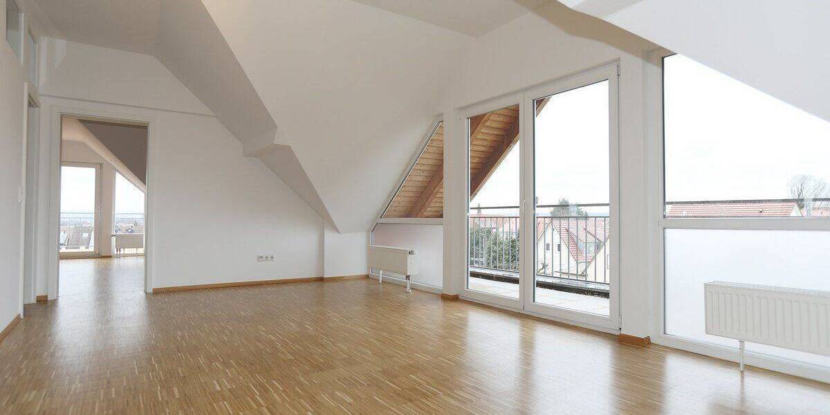 Etagenwohnung Bönnigheim - 2 Zimmer, 102 m&sup2;, 950&euro; | Angebot:26904110