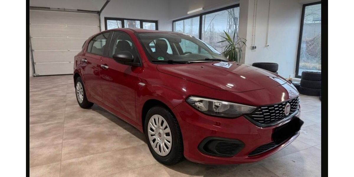 Fiat Tipo 95.700 km 8.499 &euro; Jagsthausen 74249