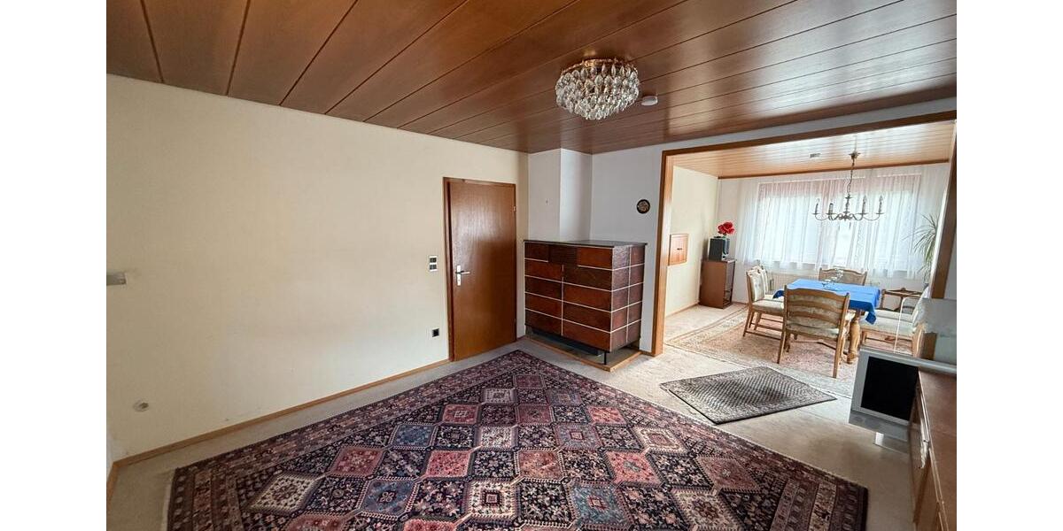 Einfamilienhaus Wüstenrot - 12 Zimmer, 131 m&sup2;, 1.500&euro; | Angebot:26122485