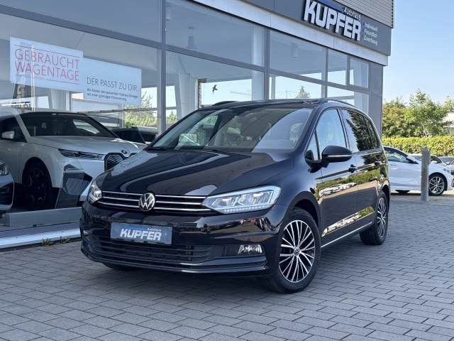 VW Touran 21.990 km 30.900 € Vaihingen / Enz 71665