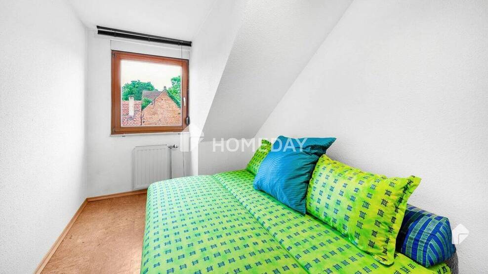 Gemütliches Wohnen im DG mit viel Licht und Flair 3 zimmer