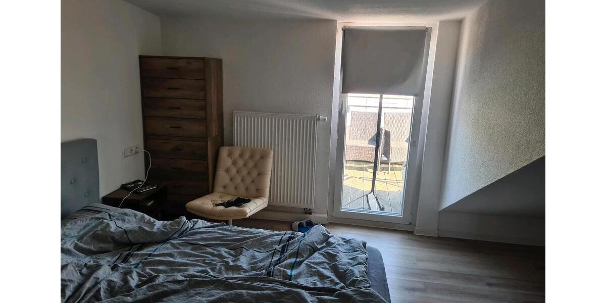 Dachgeschoßwohnung Weinsberg - 2 Zimmer, 50 m&sup2;, 760&euro; | Angebot:26451713