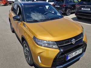 Suzuki Vitara 1.4 Boosterjet Hybrid Comfort+ Garantie 5.000 km 28.990 &euro; Obrigheim-Asbach 74847