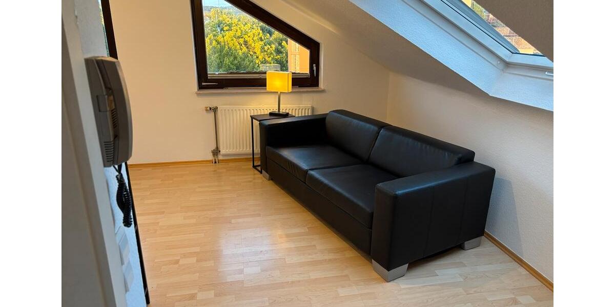 Dachgeschoßwohnung Heilbronn Horkheim - 1.5 Zimmer, 25 m&sup2;, 580&euro; | Angebot:26276886
