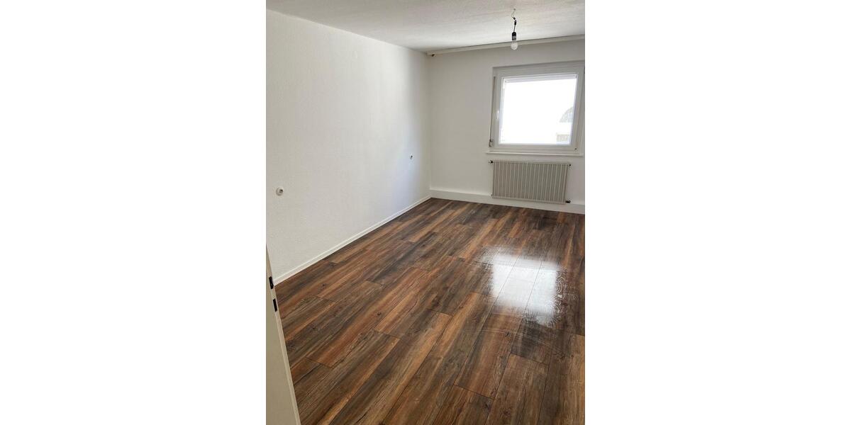Erdgeschoßwohnung Heilbronn - 3 Zimmer, 73 m&sup2;, 865&euro; | Angebot:26693310