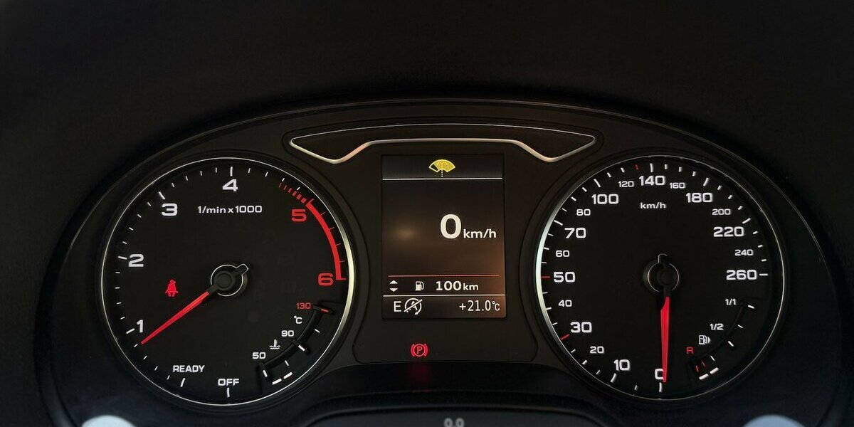 Audi A3 1.6 TDI S line Navi Xenon 107.000 km 12.990 &euro; Neckarsulm 74172