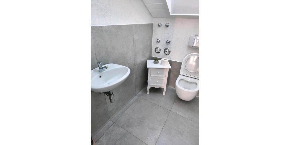 Etagenwohnung Bad Friedrichshall - 3.5 Zimmer, 94 m&sup2;, 389.000&euro; | Angebot:26757461
