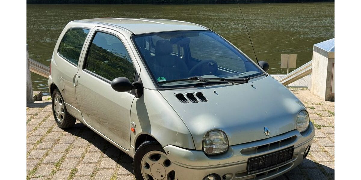 Renault Twingo 152.000 km 1.390 &euro; Mosbach 74821