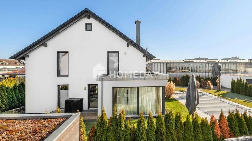 Großzügiger und luxuriöser Wohntraum - 98 m² Neubau mit EBK & Balkon