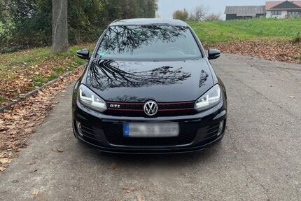 VW Golf 137.000 km 10.250 &euro; Heilbronn 74078