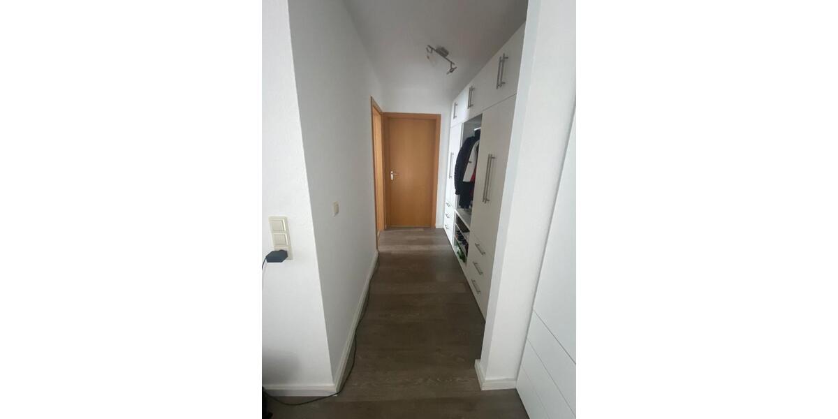 Erdgeschoßwohnung Bad Friedrichshall - 3 Zimmer, 82 m&sup2;, 1.100&euro; | Angebot:26344909