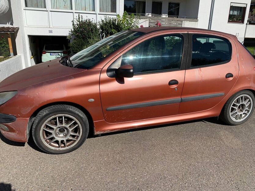 Peugeot 206 175.455 km 795 € Steinheim 71711