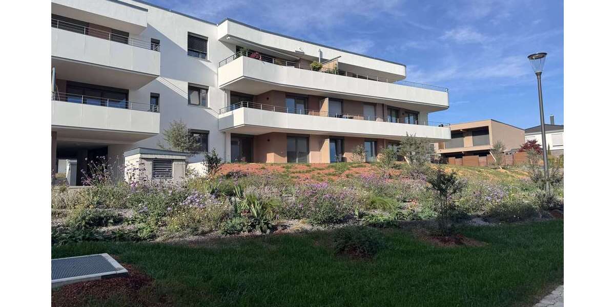 Etagenwohnung Öhringen - 3.5 Zimmer, 82 m&sup2;, 1.070&euro; | Angebot:27693126