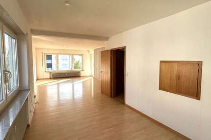 Wohnung zum Mieten in Backnang 900 € 100 m²